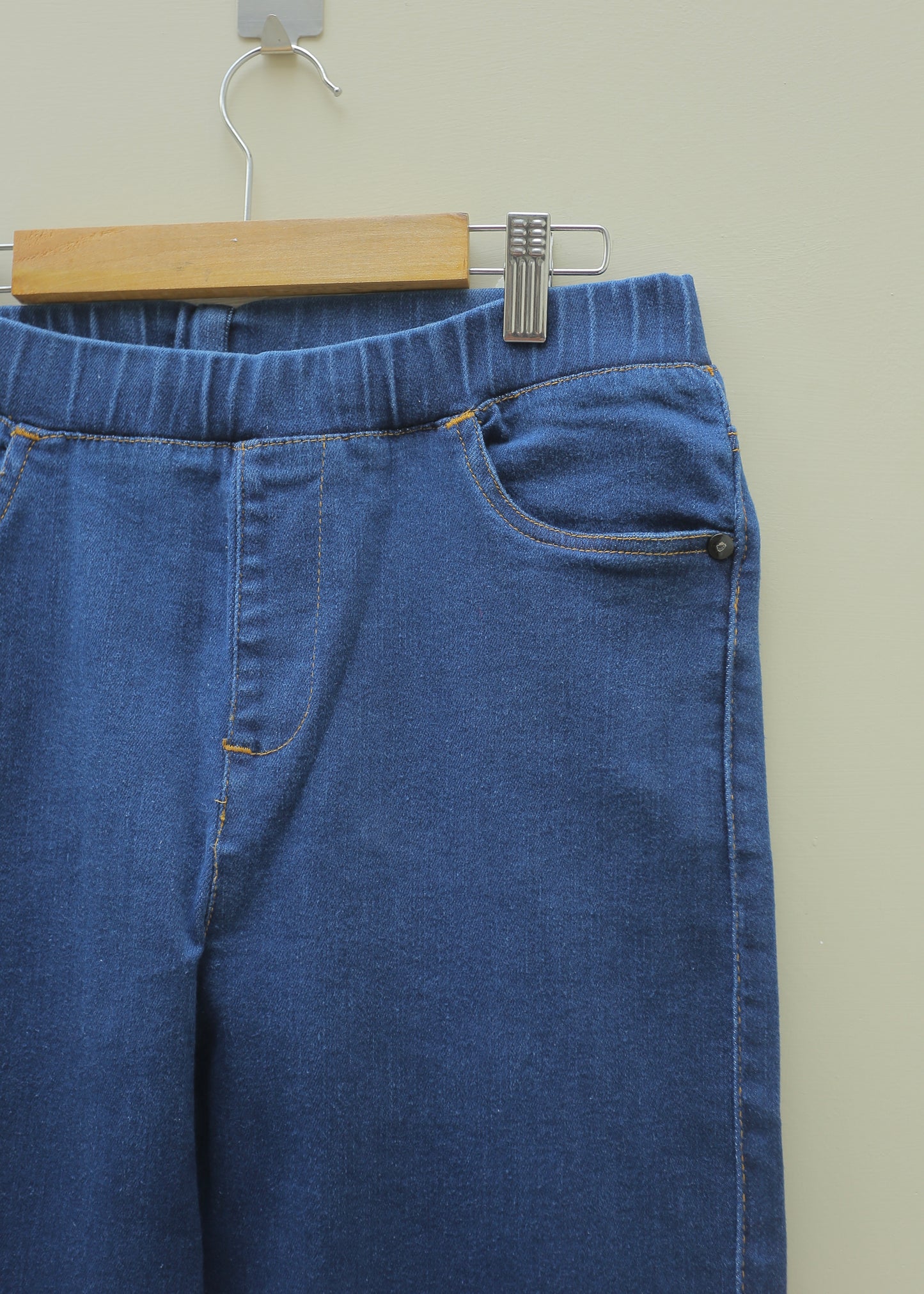 Blue rib jeans