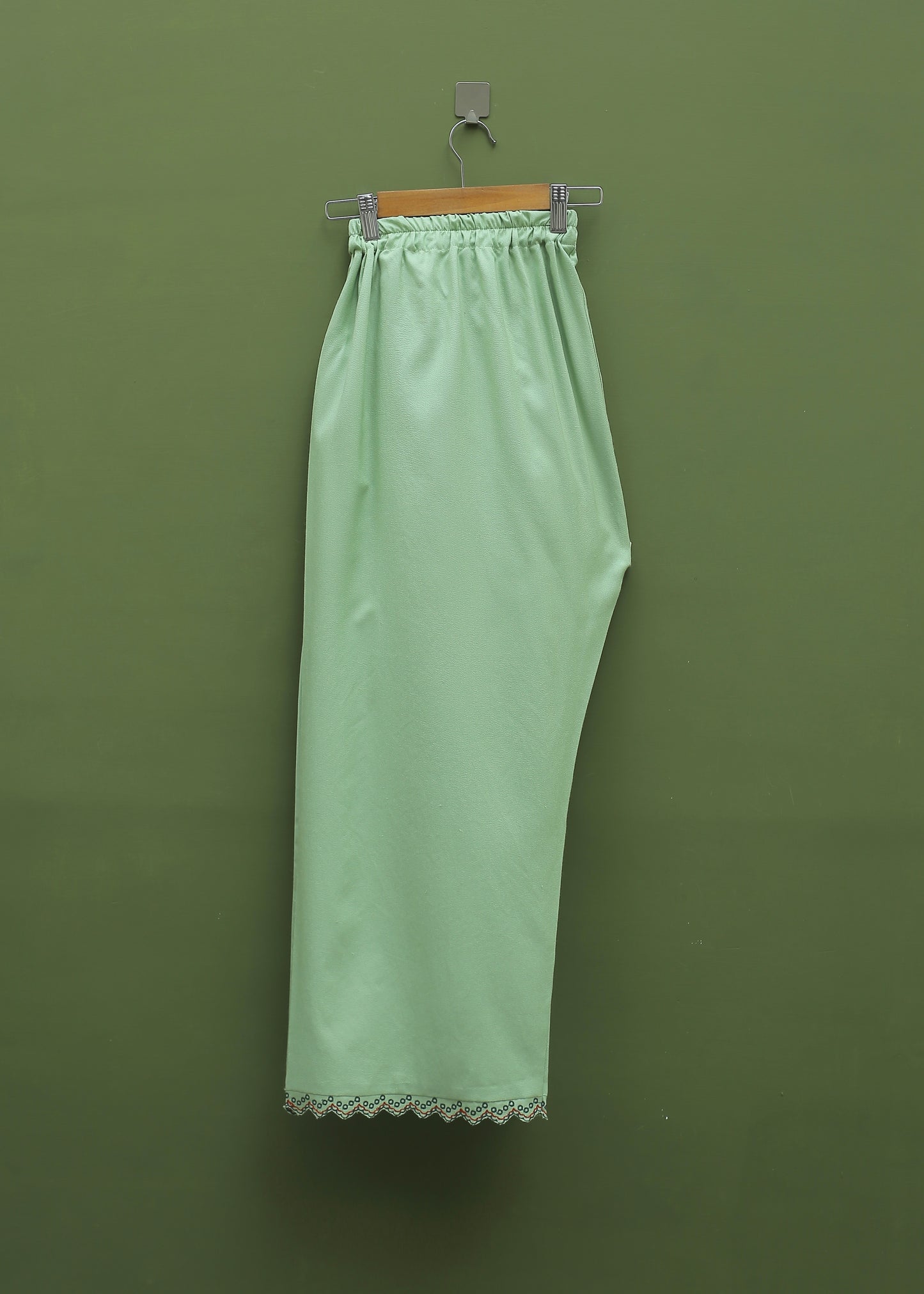 Pista Embroidered Suit