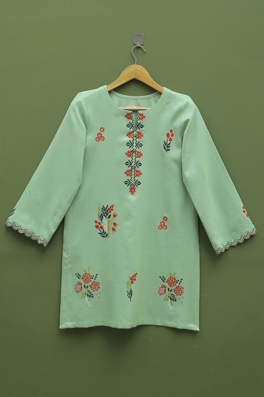 Pista Embroidered Suit