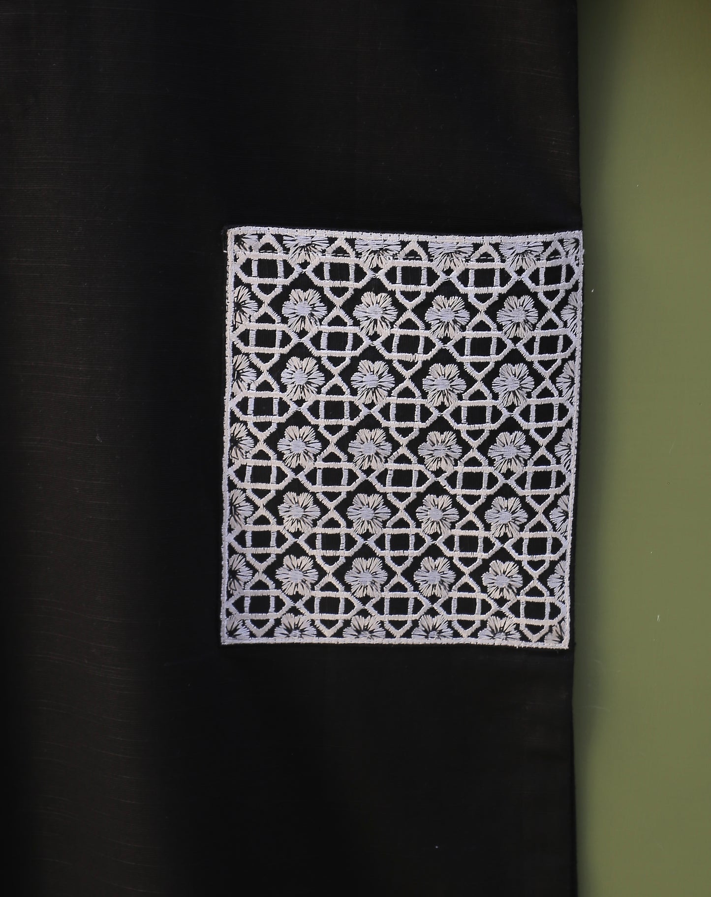 Black Embroidered Kurta