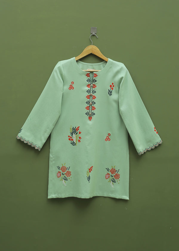 Pista Embroidered Suit